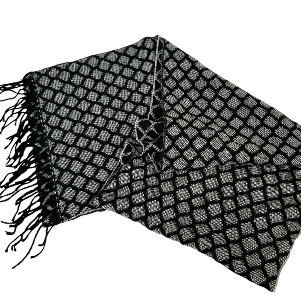 Talbots beautiful scarf